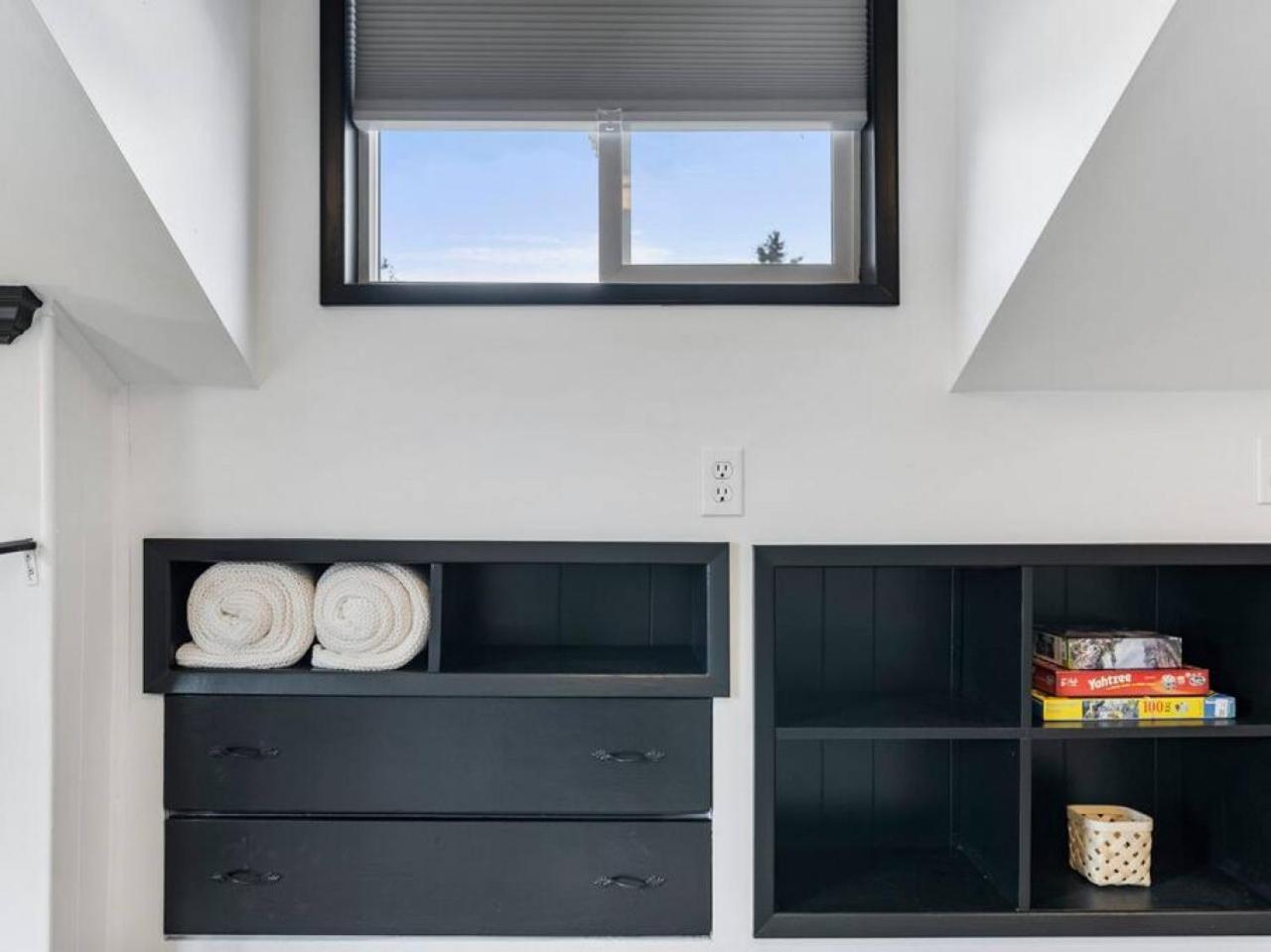 Picture Perfect Bungalow In The Heart Of Dt Vancouver Exterior foto